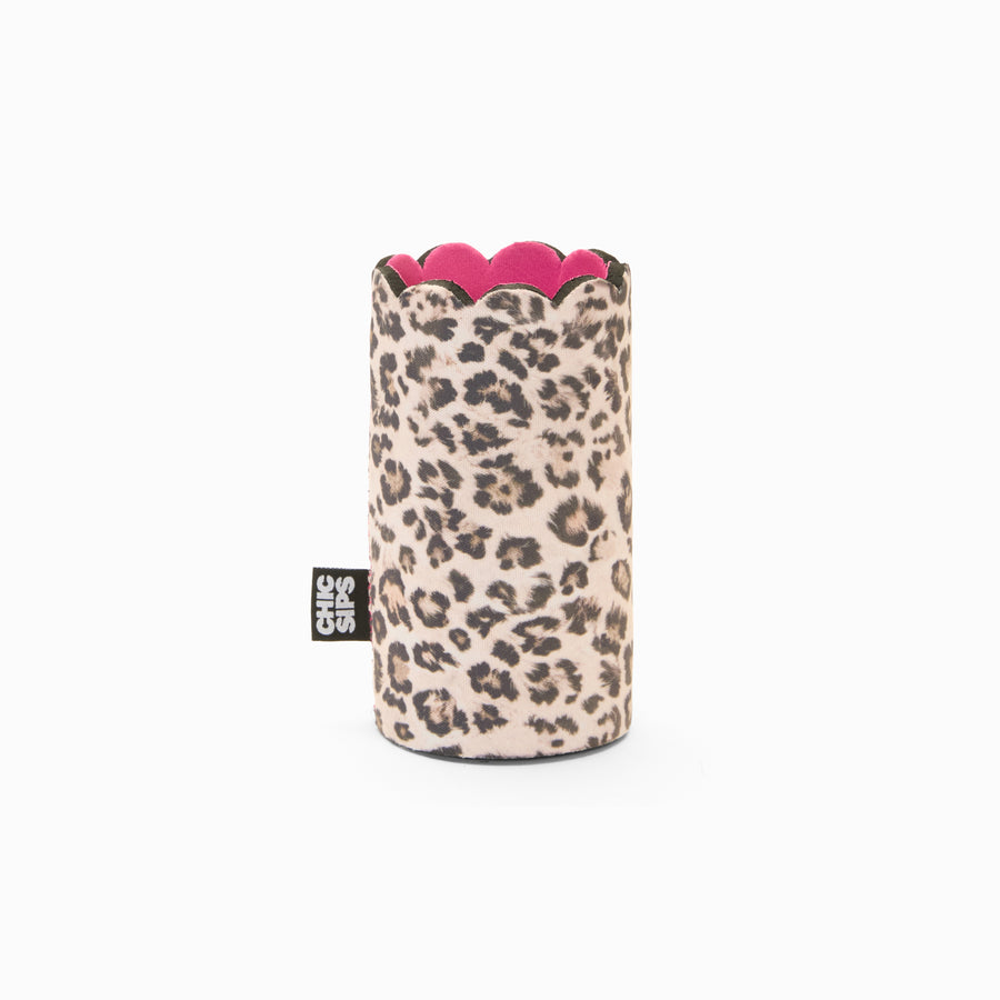 Leopard print can sleeve with scalloped edge and pink lining