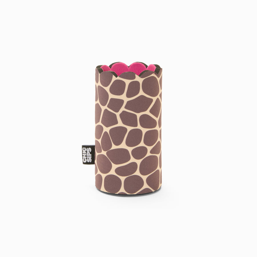 Giraffe print can sleeve with scalloped edge and pink lining