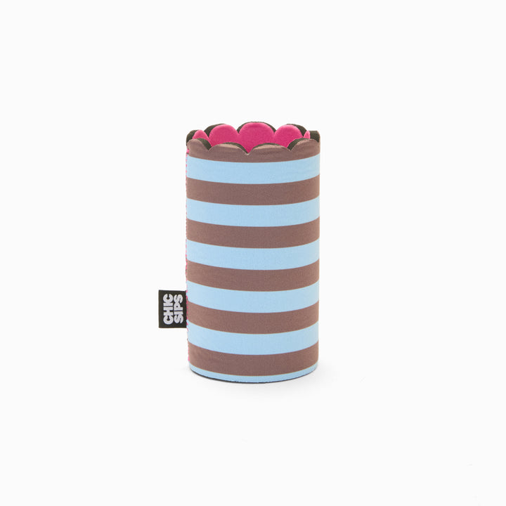 Blue and chocolate stripe print can sleeve with scalloped edge and pink lining 