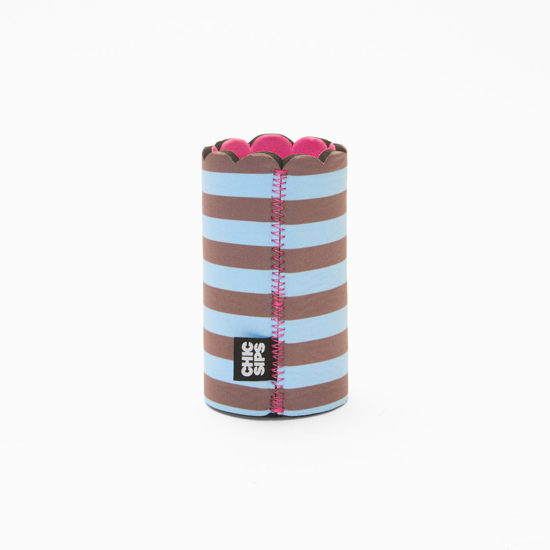 Blue and chocolate stripe print can sleeve with scalloped edge, pink lining and pink zigzag seam