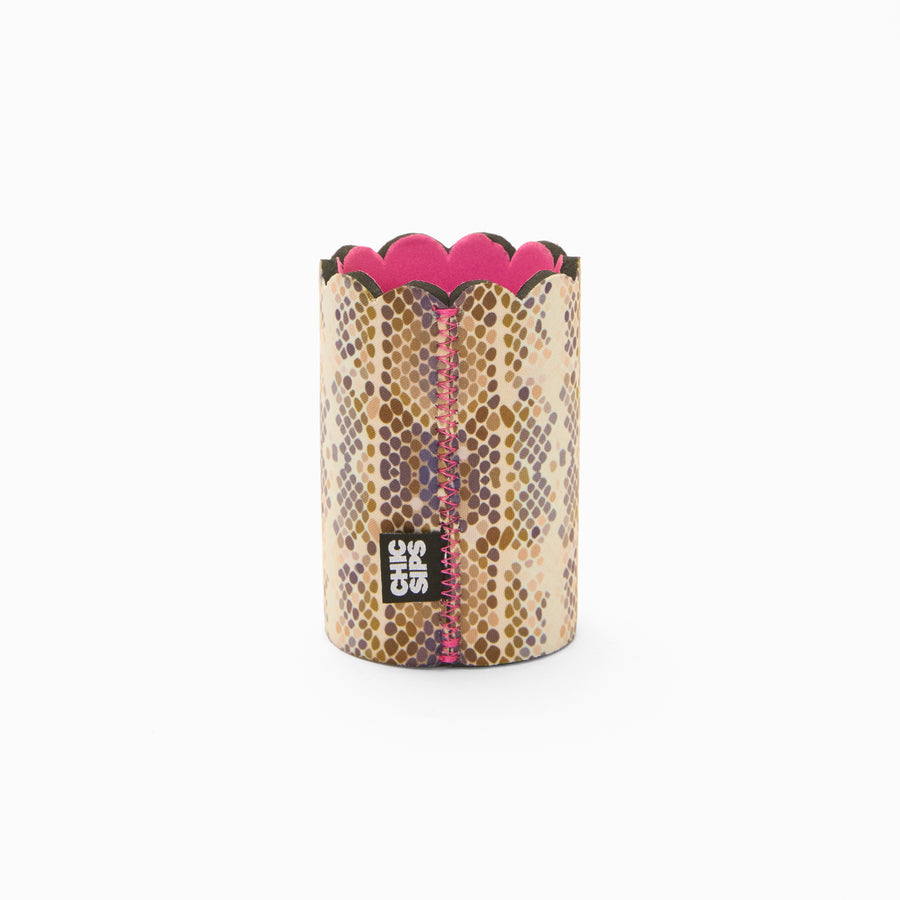 Python print can sleeve with scalloped edge, pink lining and pink zigzag seam
