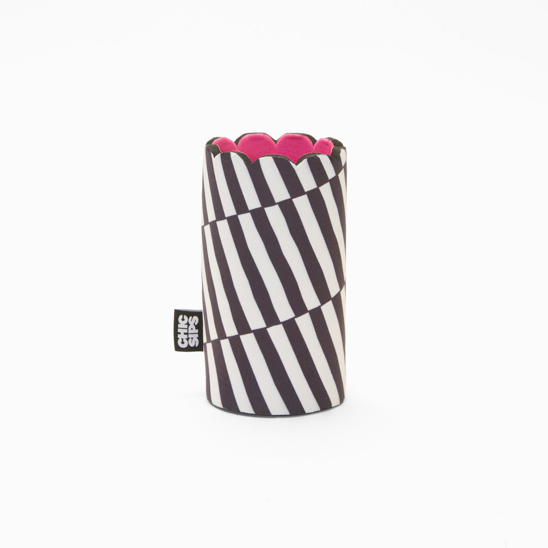 Black and white stripe print can sleeve with scalloped edge and pink lining