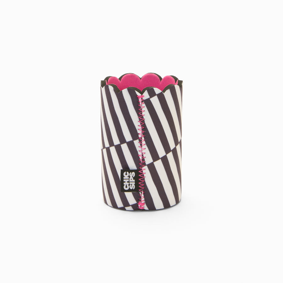 Black and white stripe print can sleeve with scalloped edge, pink lining and pink zigzag seam