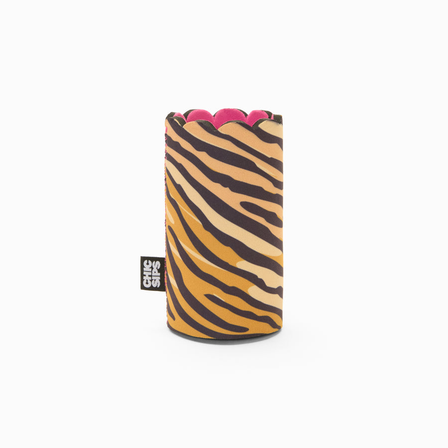 Tiger print can sleeve with scalloped edge and pink lining