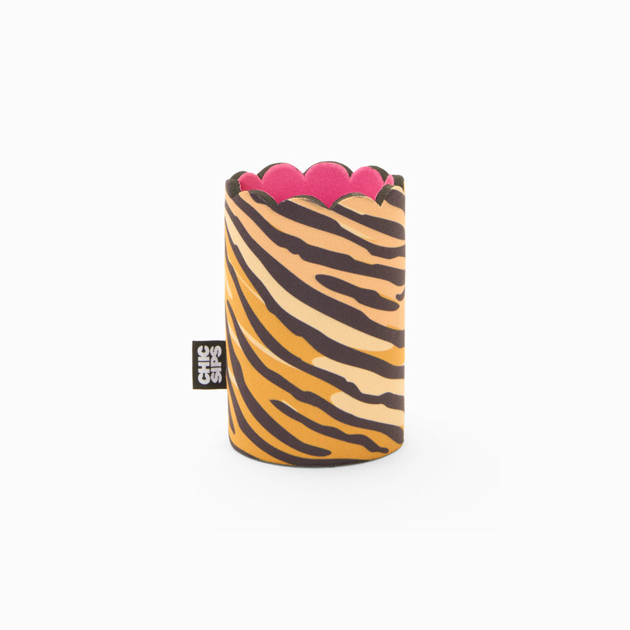 Tiger print can sleeve with scalloped edge and pink lining