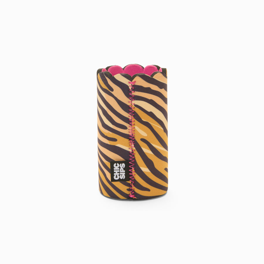 Tiger print can sleeve with scalloped edge, pink lining and pink zigzag seam