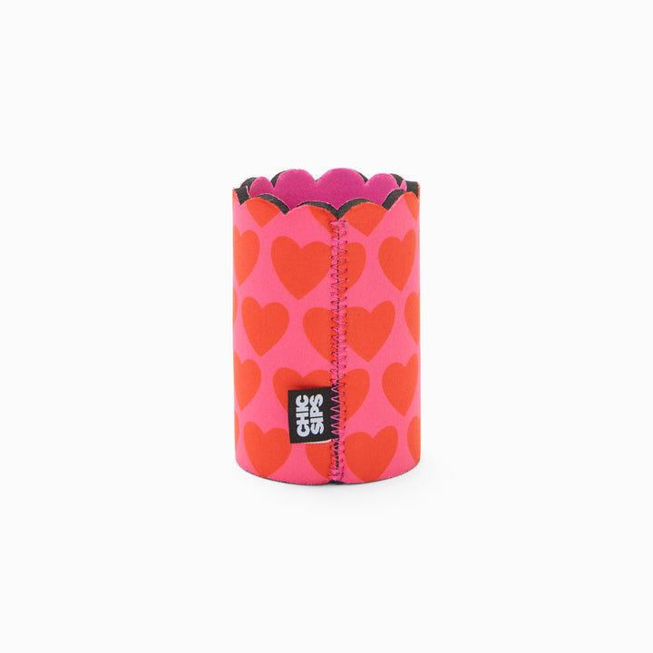 Pink and red heart print can sleeve with scalloped edge, pink lining and pink zigzag seam