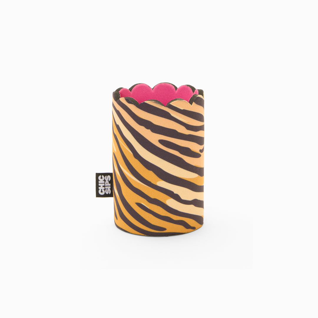 Tiger print can sleeve with scalloped edge and pink lining