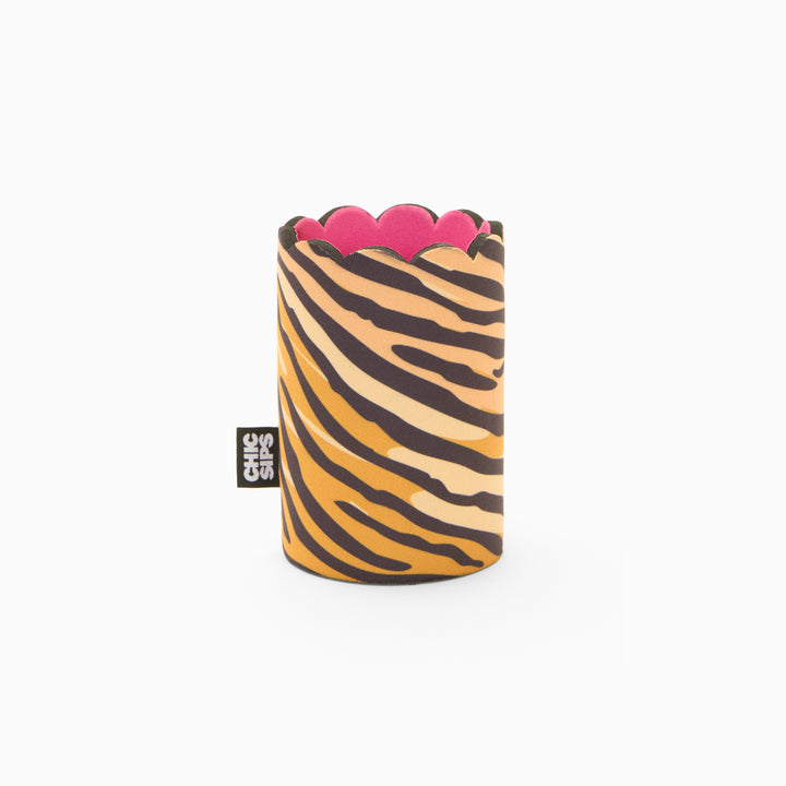Tiger print can sleeve with scalloped edge and pink lining